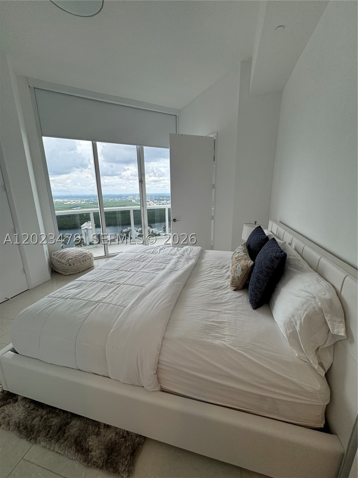 Real estate property located at 16001 Collins Ave #4006, Miami-dade, Tdr Tower I Condo, Sunny Isles Beach, FL