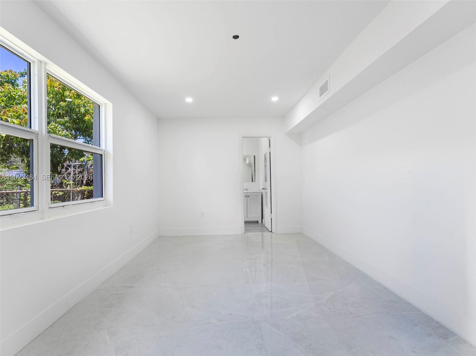 Real estate property located at 1961 Rutland St, Miami-dade, Magnolia Gardens Consolid, Opa Locka, FL