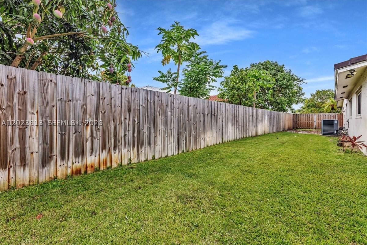 Real estate property located at 5260 10th Ct, Broward, Plantation Park Lakesites, Plantation, FL