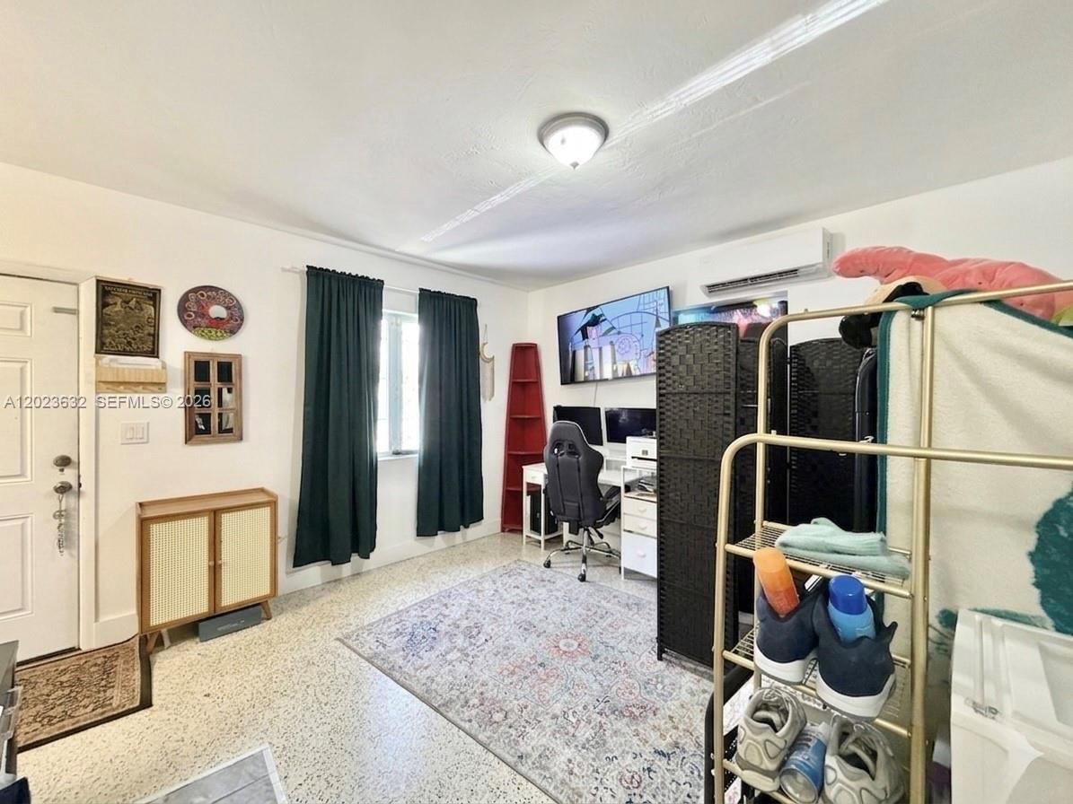 Real estate property located at 130 16th Ave, Miami-dade, Lawrence Estate Land Co, Miami, FL