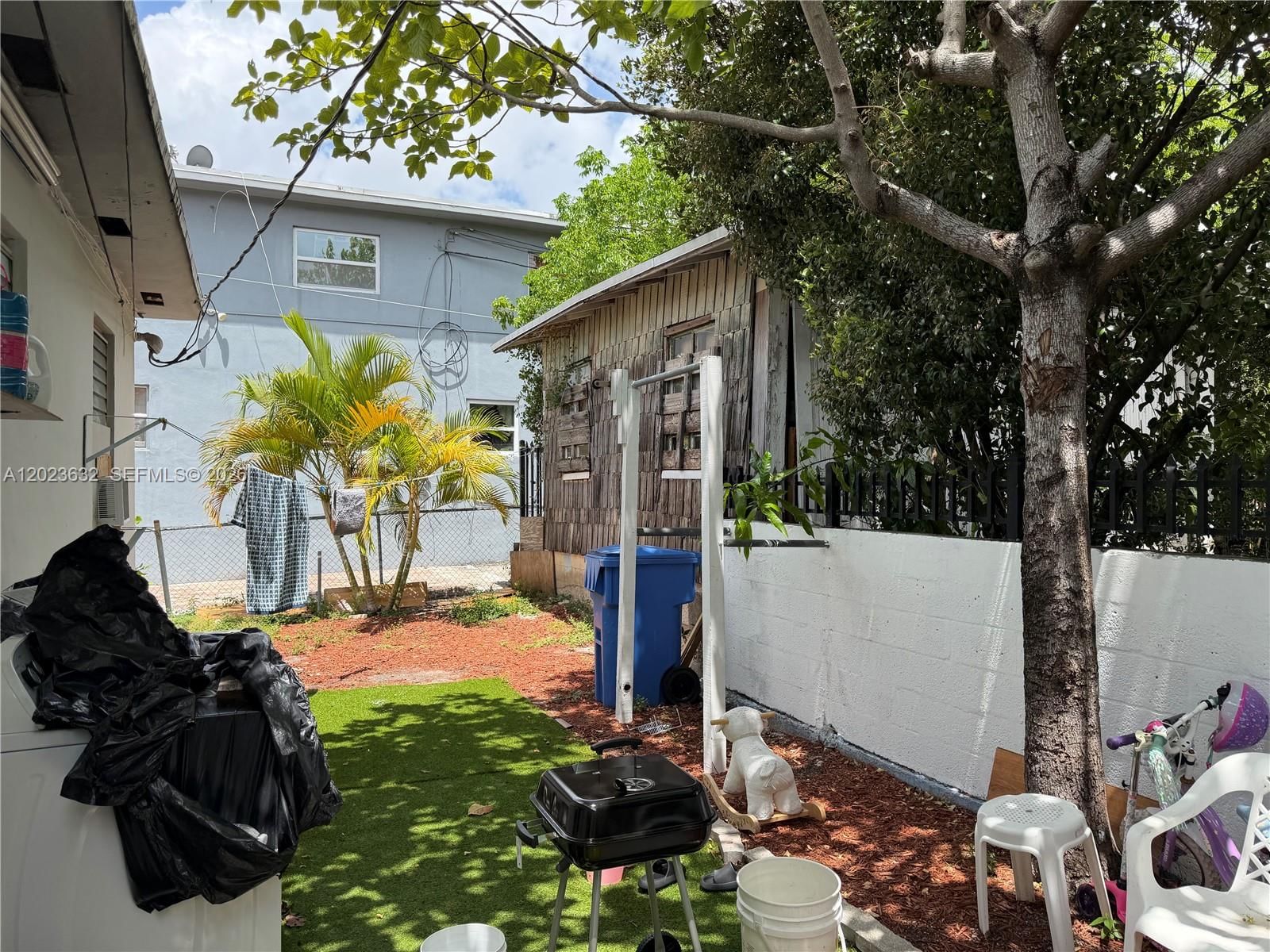 Real estate property located at 130 16th Ave, Miami-dade, Lawrence Estate Land Co, Miami, FL