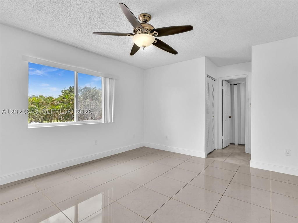 Real estate property located at 18850 57th Ave #208, Miami-dade, Villa Rustica I Condo, Hialeah, FL