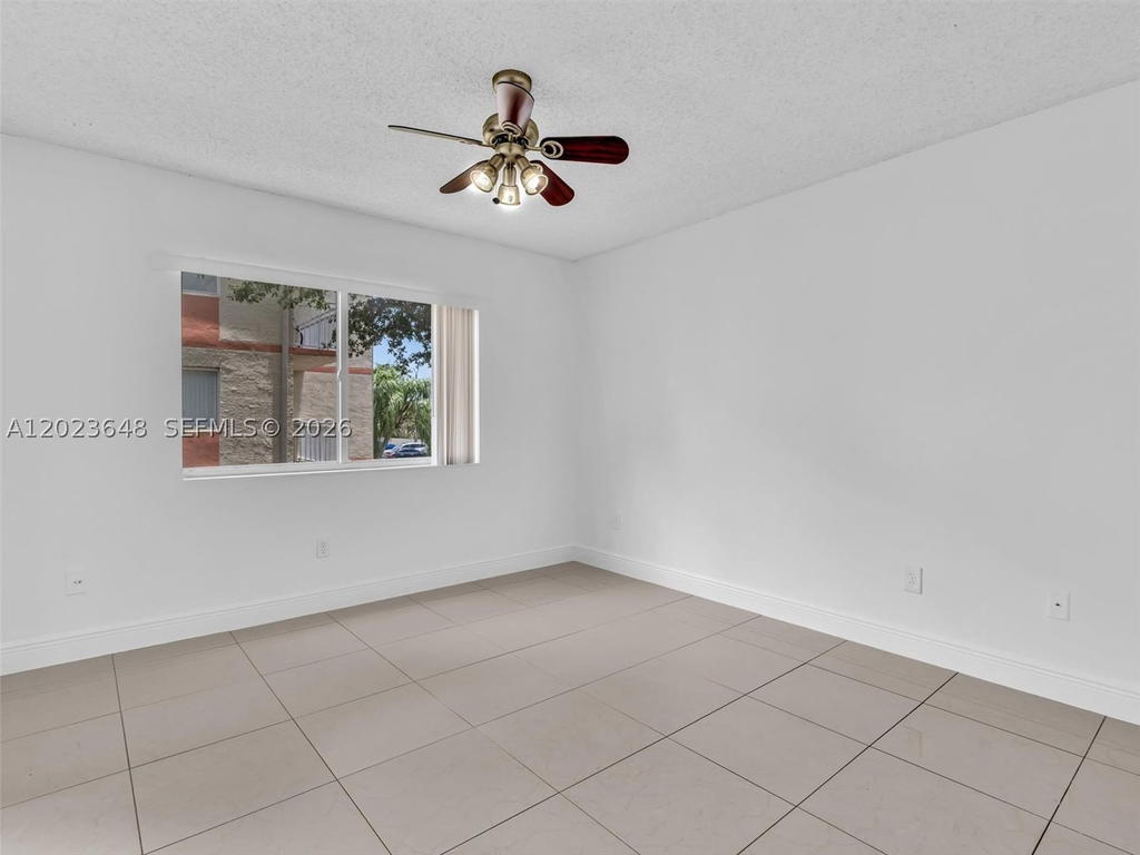 Real estate property located at 18850 57th Ave #208, Miami-dade, Villa Rustica I Condo, Hialeah, FL