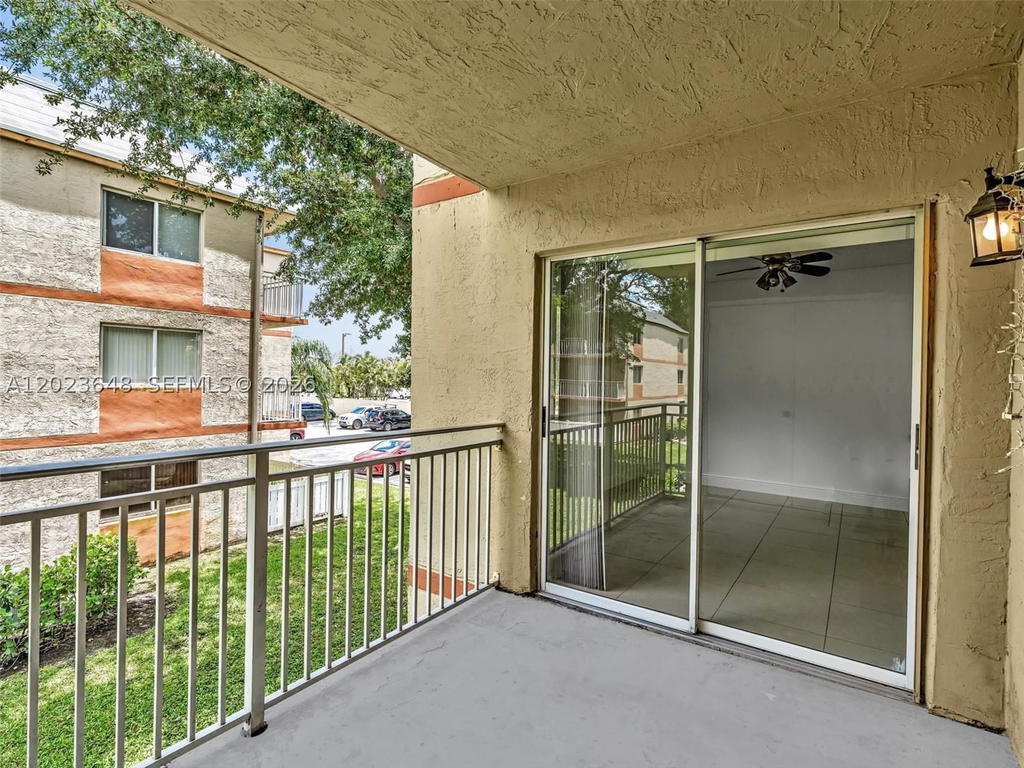 Real estate property located at 18850 57th Ave #208, Miami-dade, Villa Rustica I Condo, Hialeah, FL