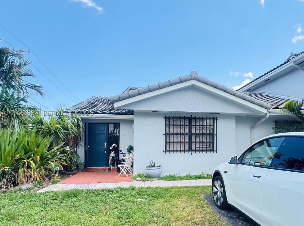 Real estate property located at 10904 7th St #201, Miami-dade, Patio Grande Townhomes Co, Miami, FL