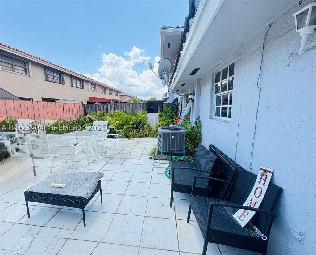 Real estate property located at 10904 7th St #201, Miami-dade, Patio Grande Townhomes Co, Miami, FL