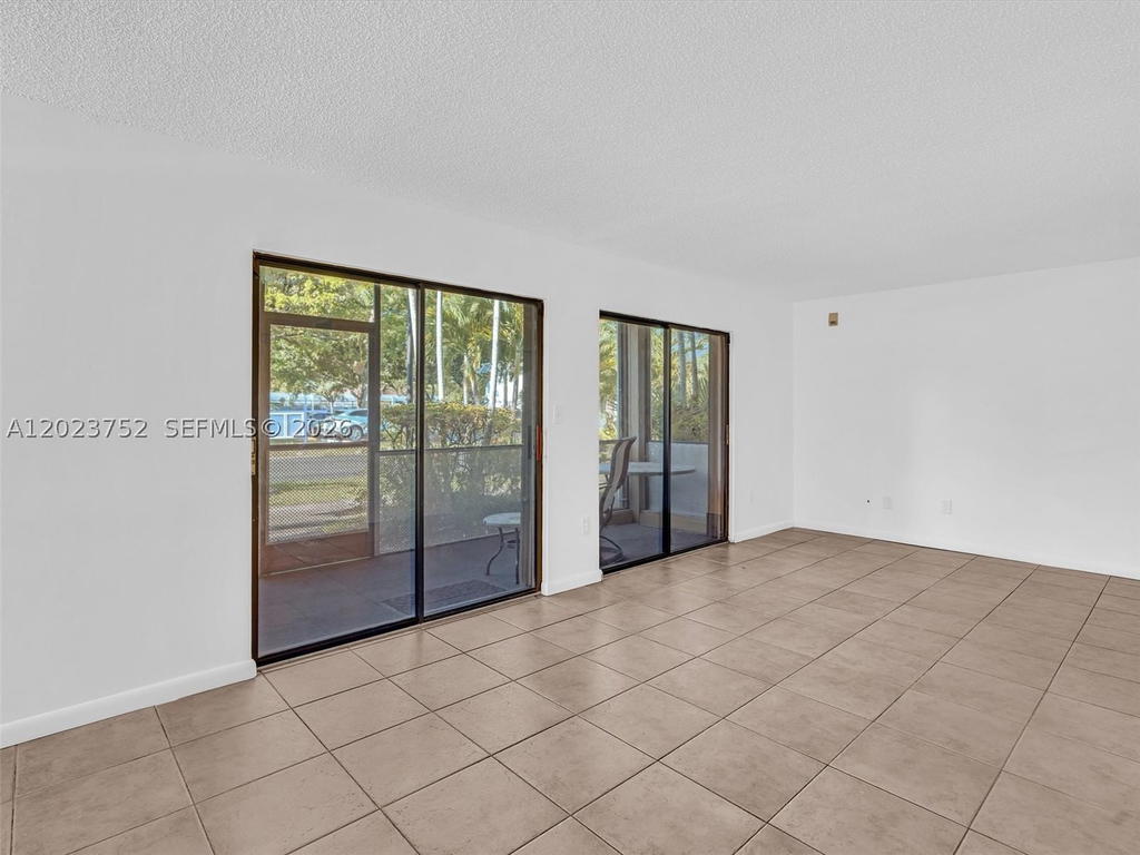 Real estate property located at 831 199th St #101-34, Miami-dade, Carmel At California Cl C, Miami, FL