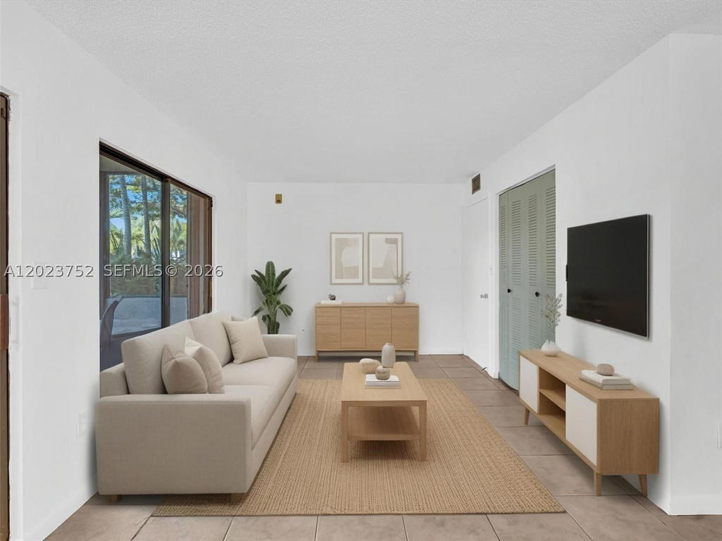 Real estate property located at 831 199th St #101-34, Miami-dade, Carmel At California Cl C, Miami, FL