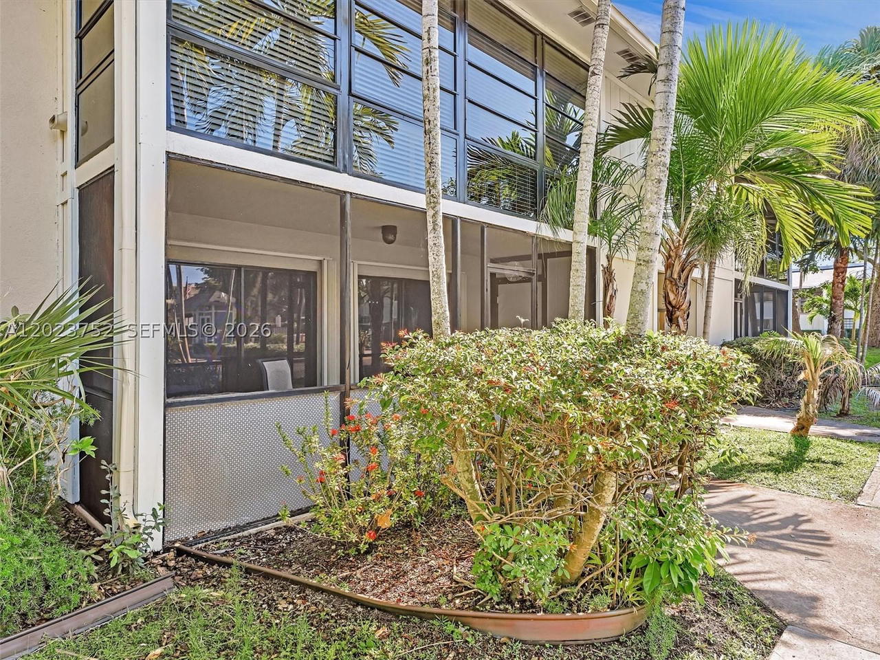 Real estate property located at 831 199th St #101-34, Miami-dade, Carmel At California Cl C, Miami, FL