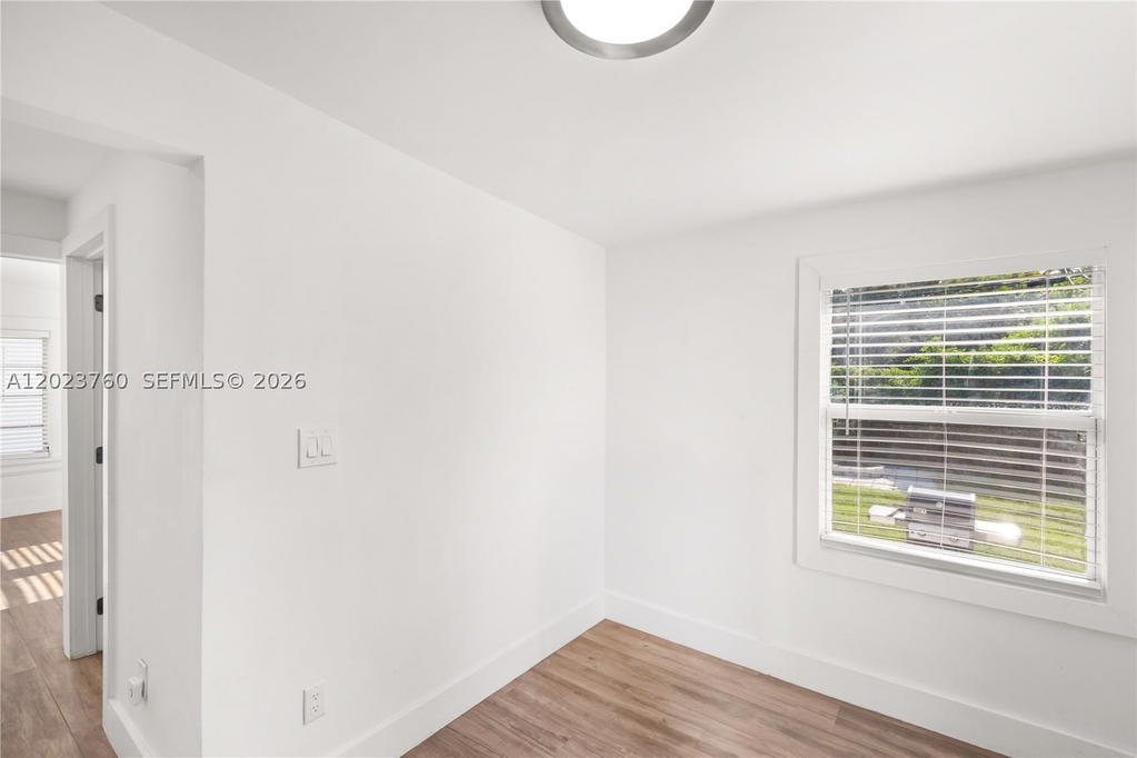 Real estate property located at 900 Tangier St, Miami-dade, Tamiami Place Plan 1, Coral Gables, FL
