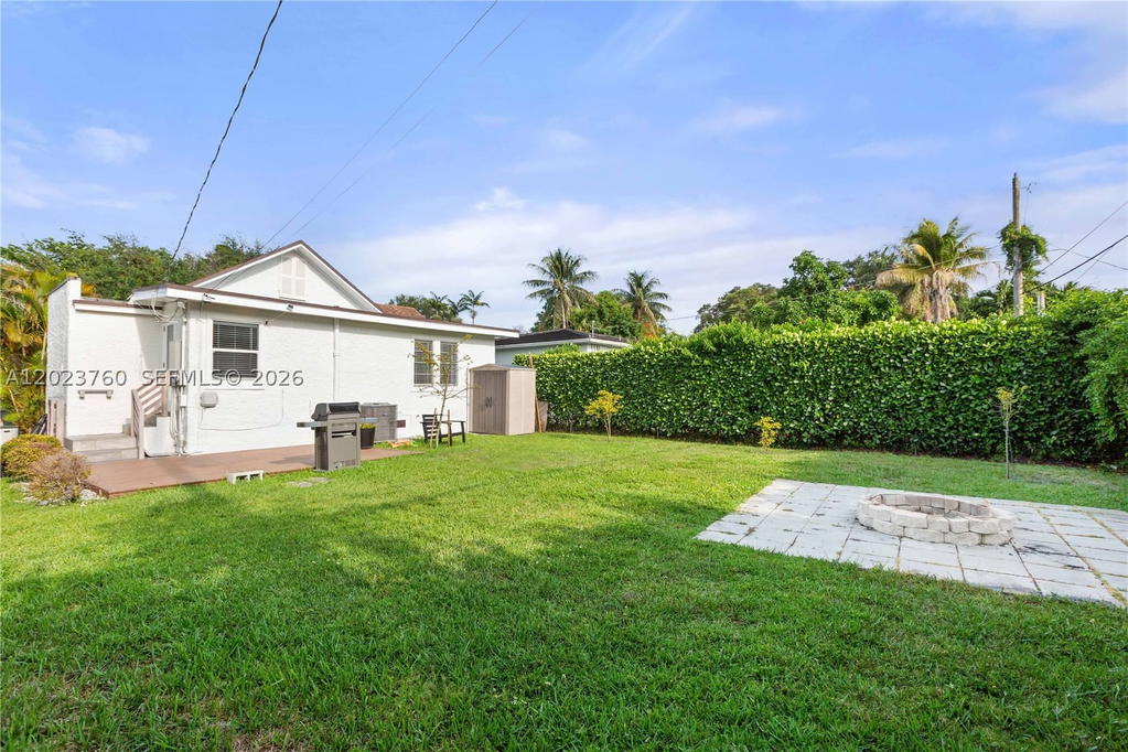 Real estate property located at 900 Tangier St, Miami-dade, Tamiami Place Plan 1, Coral Gables, FL