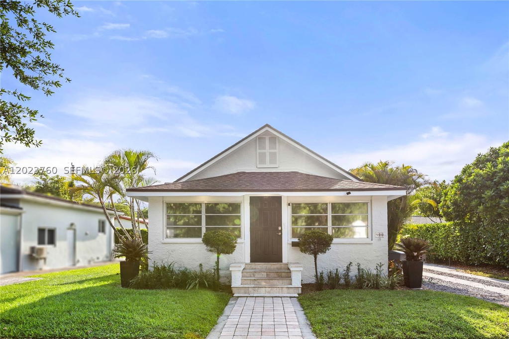 Real estate property located at 900 Tangier St, Miami-dade, Tamiami Place Plan 1, Coral Gables, FL