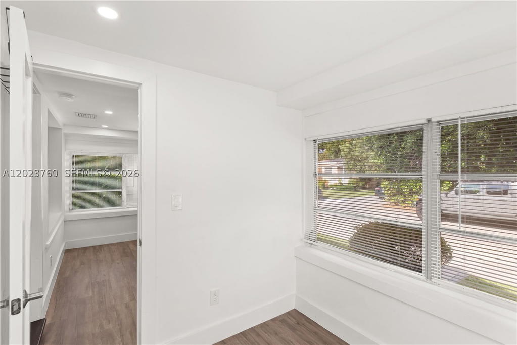 Real estate property located at 900 Tangier St, Miami-dade, Tamiami Place Plan 1, Coral Gables, FL