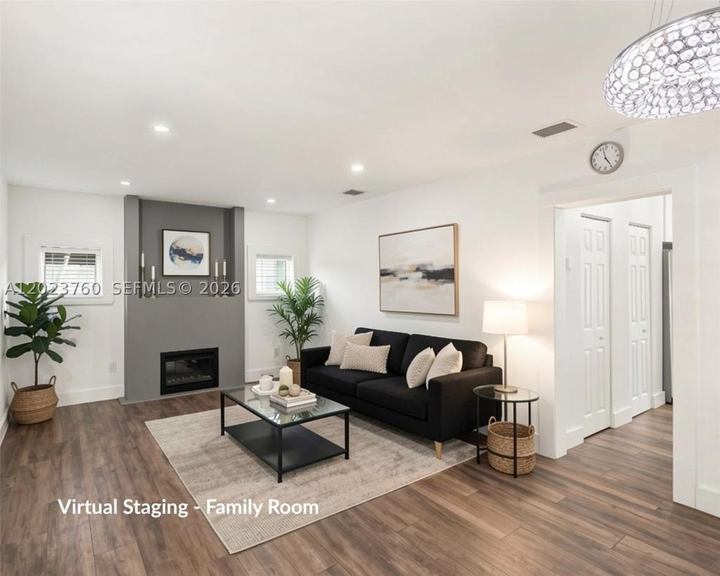 Real estate property located at 900 Tangier St, Miami-dade, Tamiami Place Plan 1, Coral Gables, FL