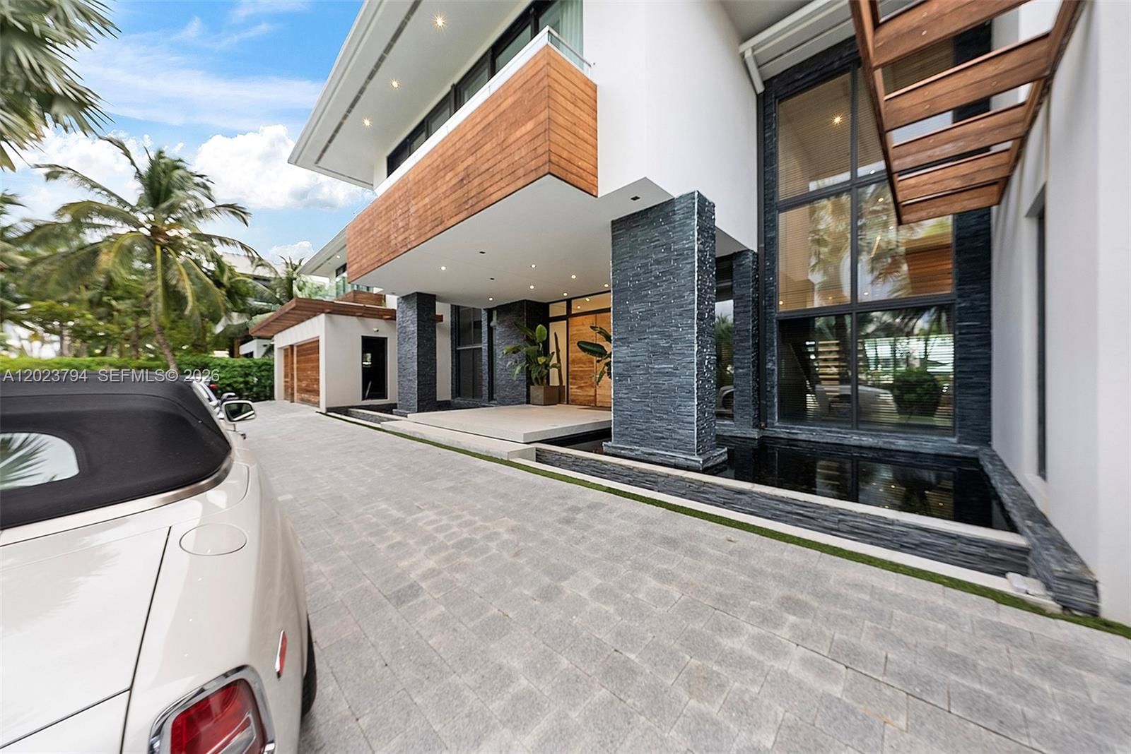 Real estate property located at 385 Centre Is, Miami-dade, Golden Beach Sec E, Golden Beach, FL