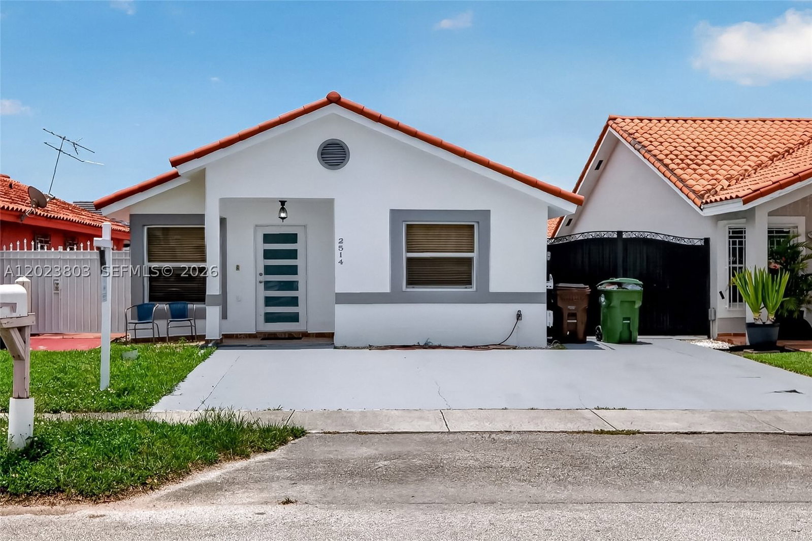 Real estate property located at 2514 74th St, Miami-dade, 1st Addn To Alameda Jardi, Hialeah, FL