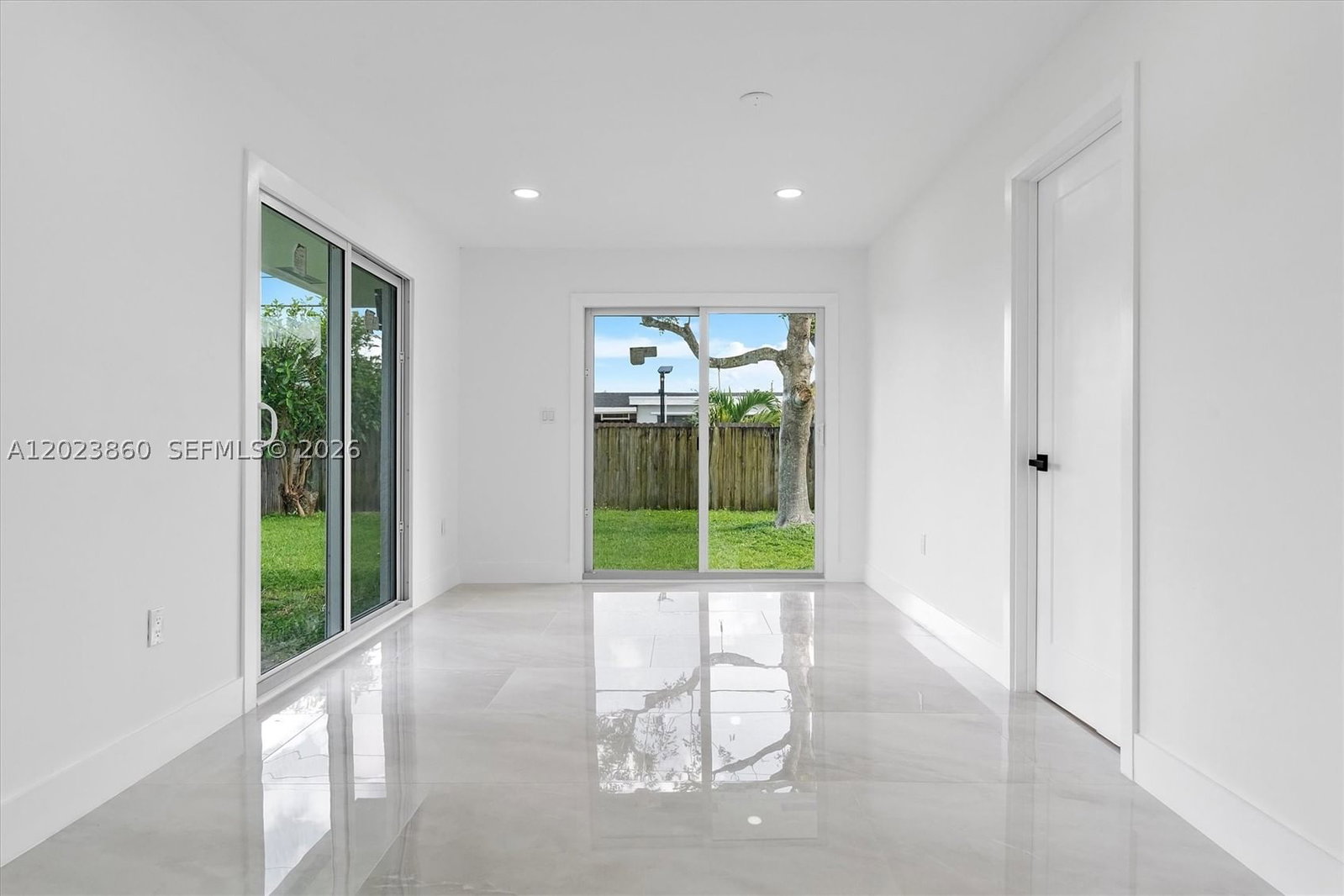 Real estate property located at 7860 12th St, Broward, Boulevard Heights Sec 8, Pembroke Pines, FL