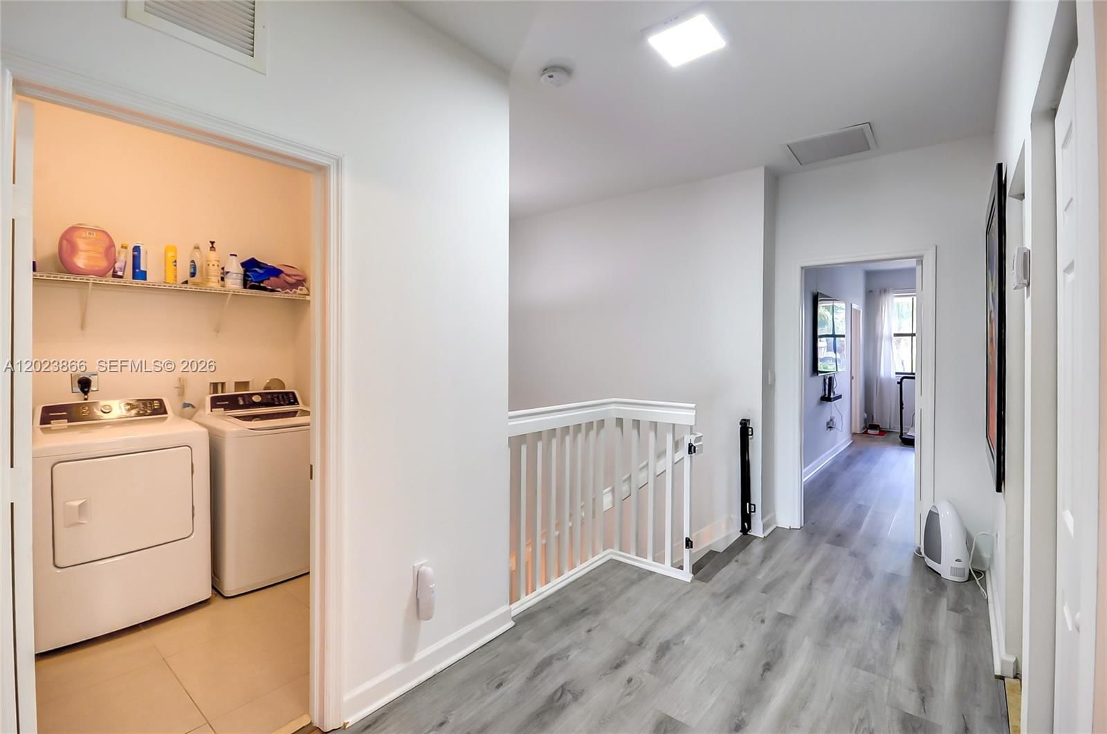 Real estate property located at 5820 104th Ct, Miami-dade, Doral Cay, Doral, FL