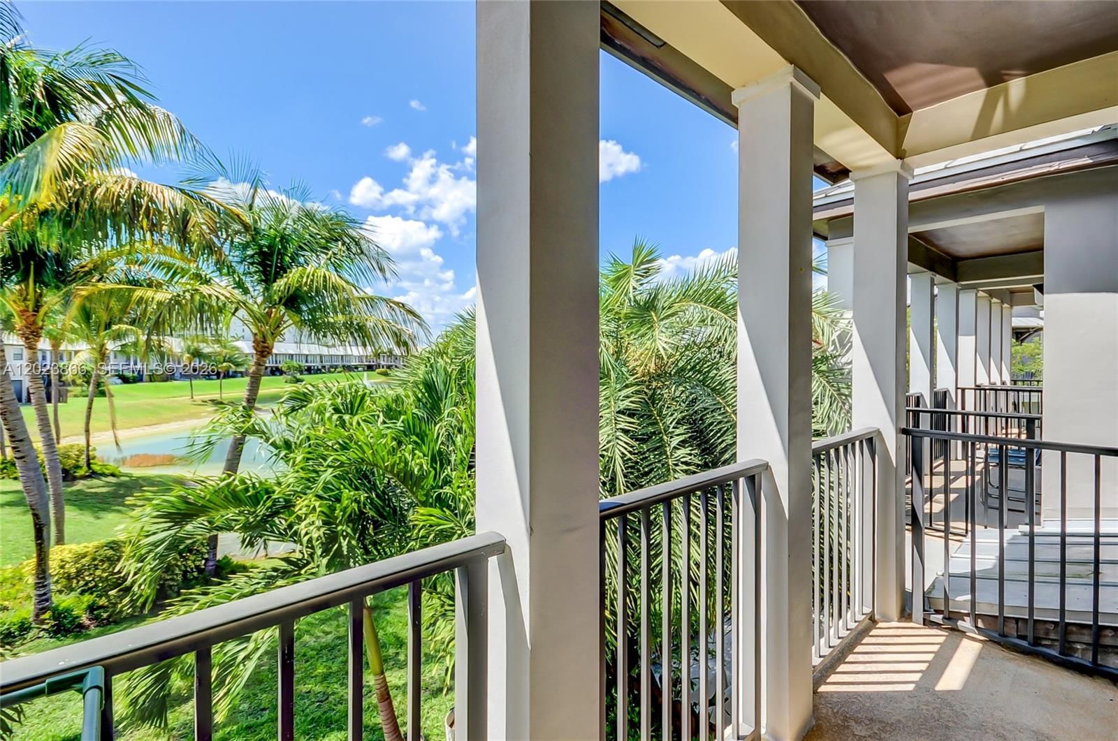 Real estate property located at 5820 104th Ct, Miami-dade, Doral Cay, Doral, FL
