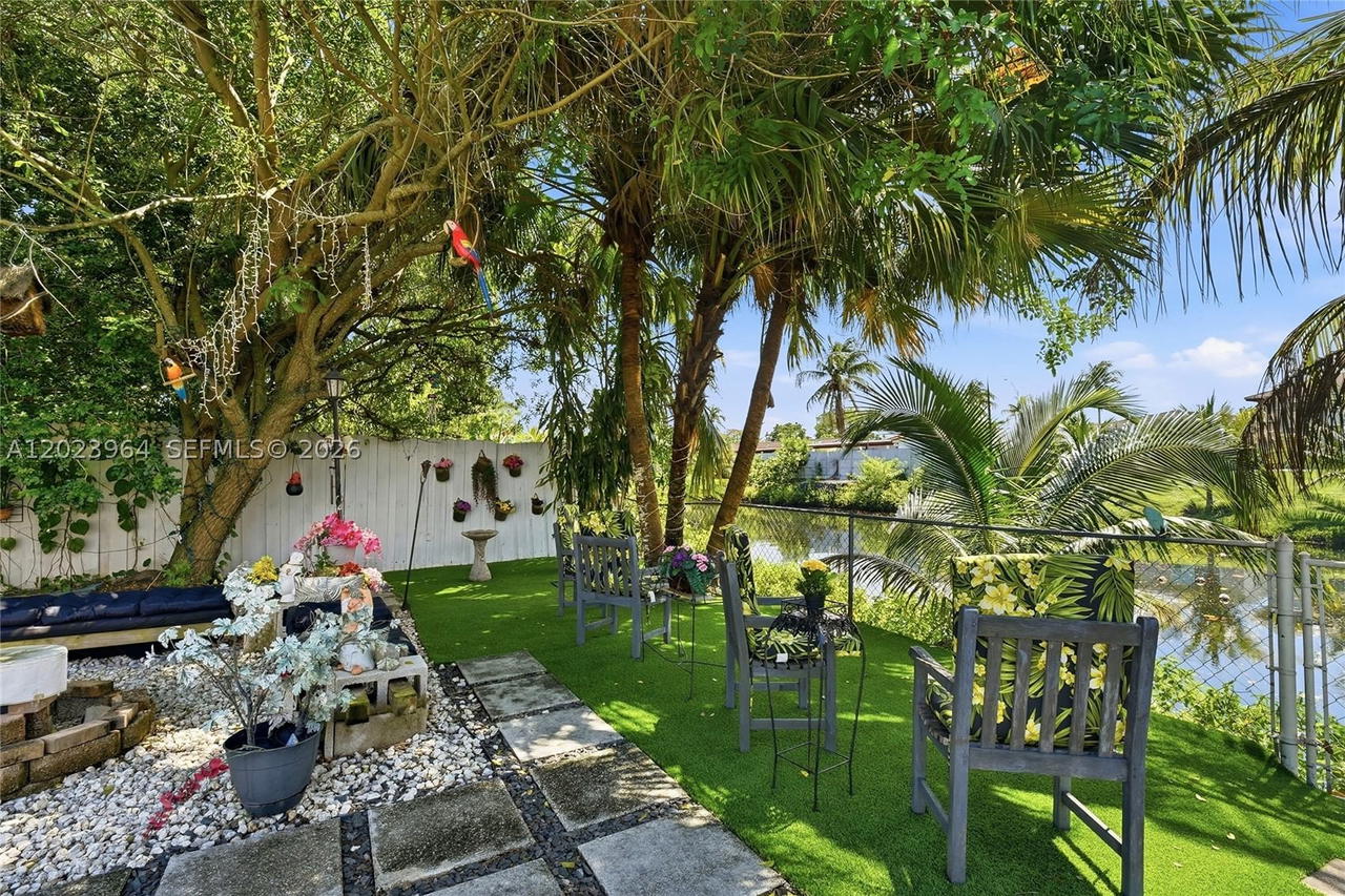 Real estate property located at 4762 131st Ave, Miami-dade, Royale Green Townhouse Se, Miami, FL
