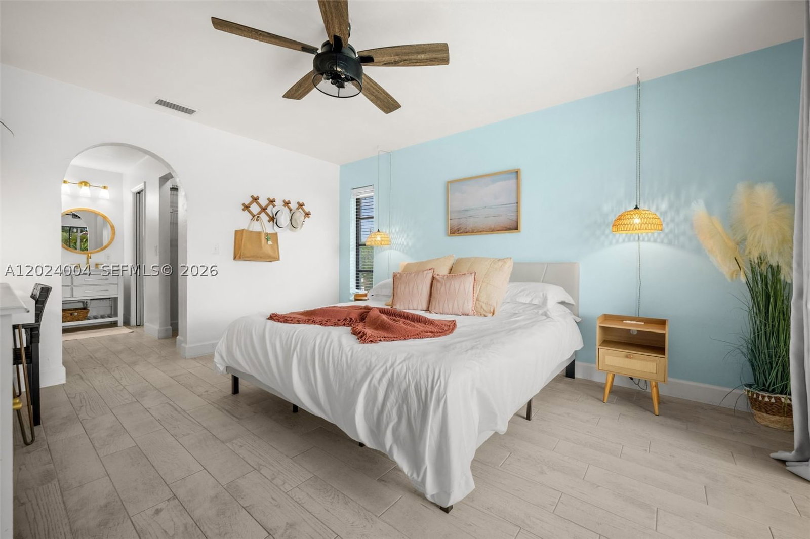 Real estate property located at 2102 8th Street, Lee, Cape Coral, Cape Coral, FL
