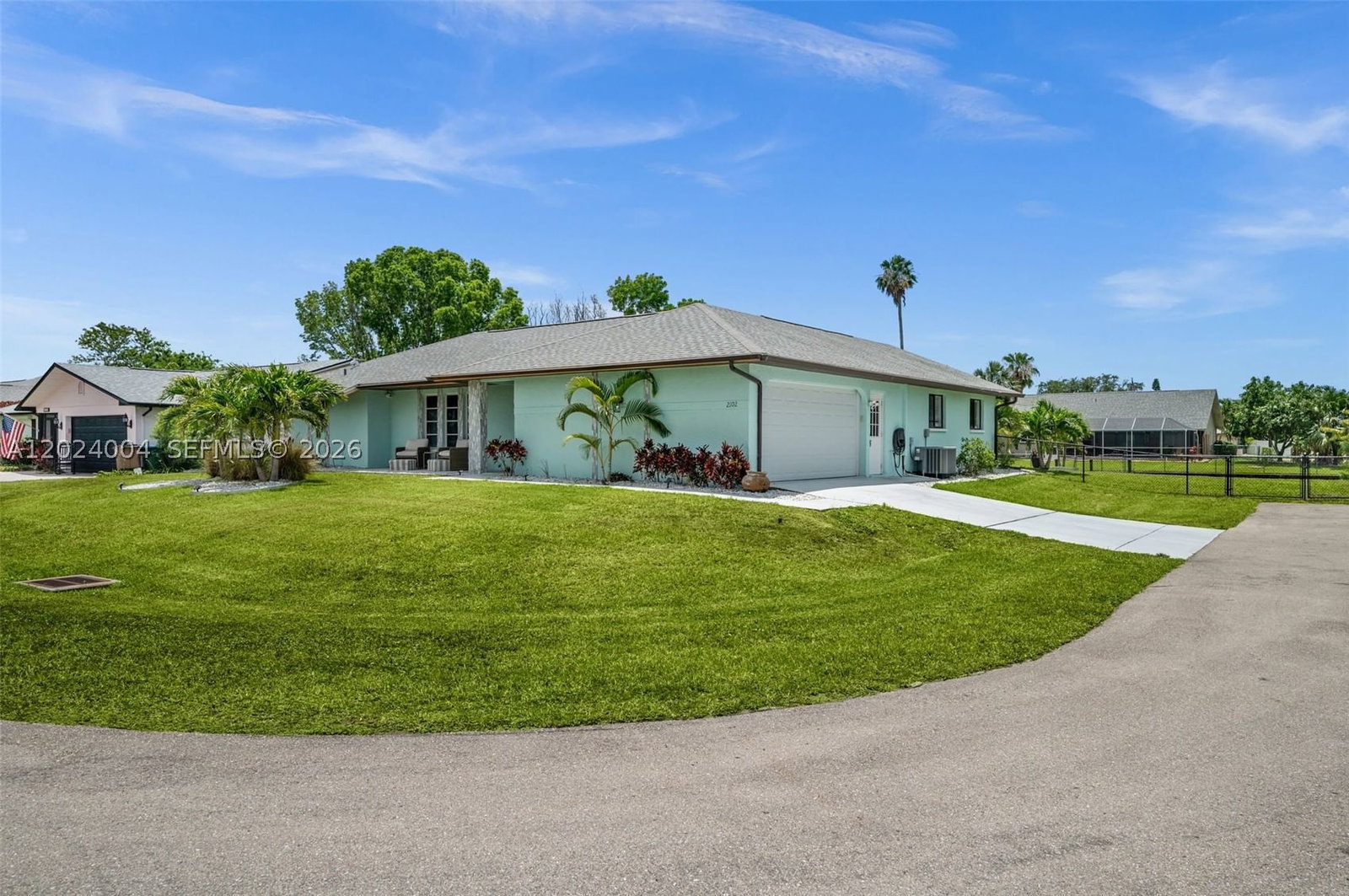 Real estate property located at 2102 8th Street, Lee, Cape Coral, Cape Coral, FL