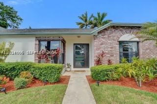 Real estate property located at 1020 124th Way, Broward, Orange Tree Homes, Davie, FL