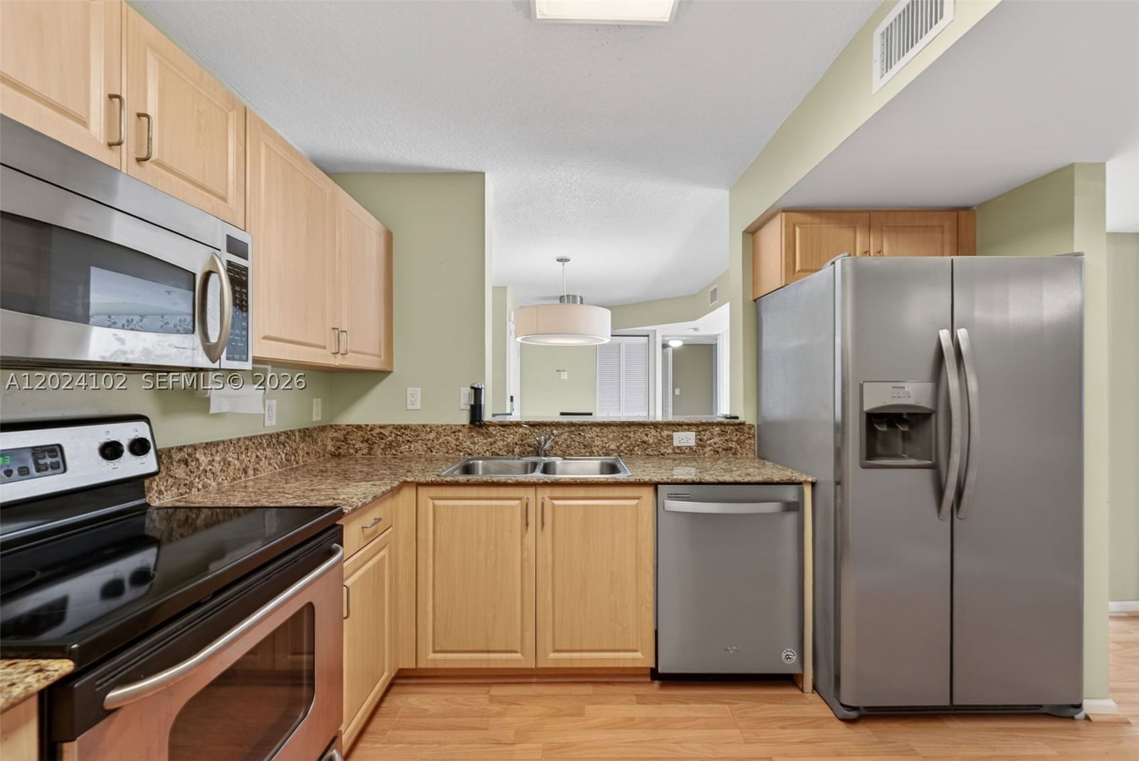 Real estate property located at 619 Sheridan St #203, Broward, Sheridan Beach Club Condo, Dania Beach, FL