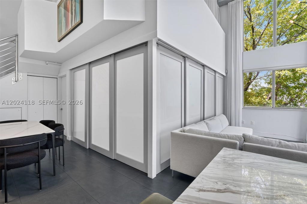 Real estate property located at 900 4th St #6, Miami-dade, The Manhattan Condo, Miami Beach, FL
