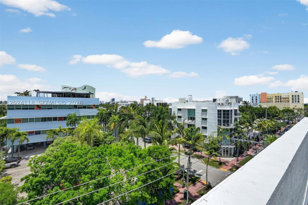 Real estate property located at 900 4th St #6, Miami-dade, The Manhattan Condo, Miami Beach, FL