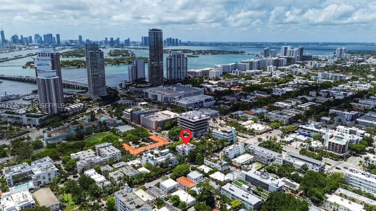 Real estate property located at 900 4th St #6, Miami-dade, The Manhattan Condo, Miami Beach, FL