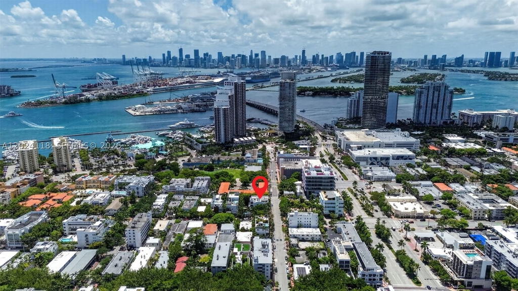 Real estate property located at 900 4th St #6, Miami-dade, The Manhattan Condo, Miami Beach, FL