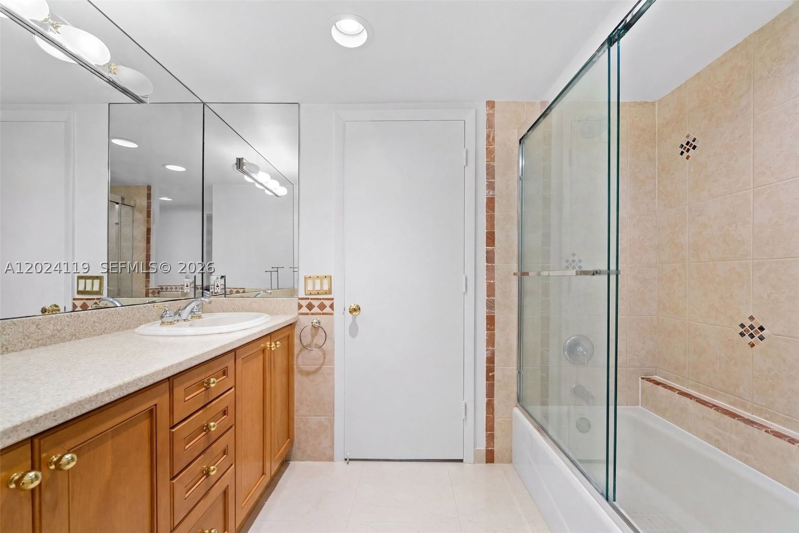 Real estate property located at 2100 Ocean Ln #701, Broward, Point Of Americas Condo, Fort Lauderdale, FL