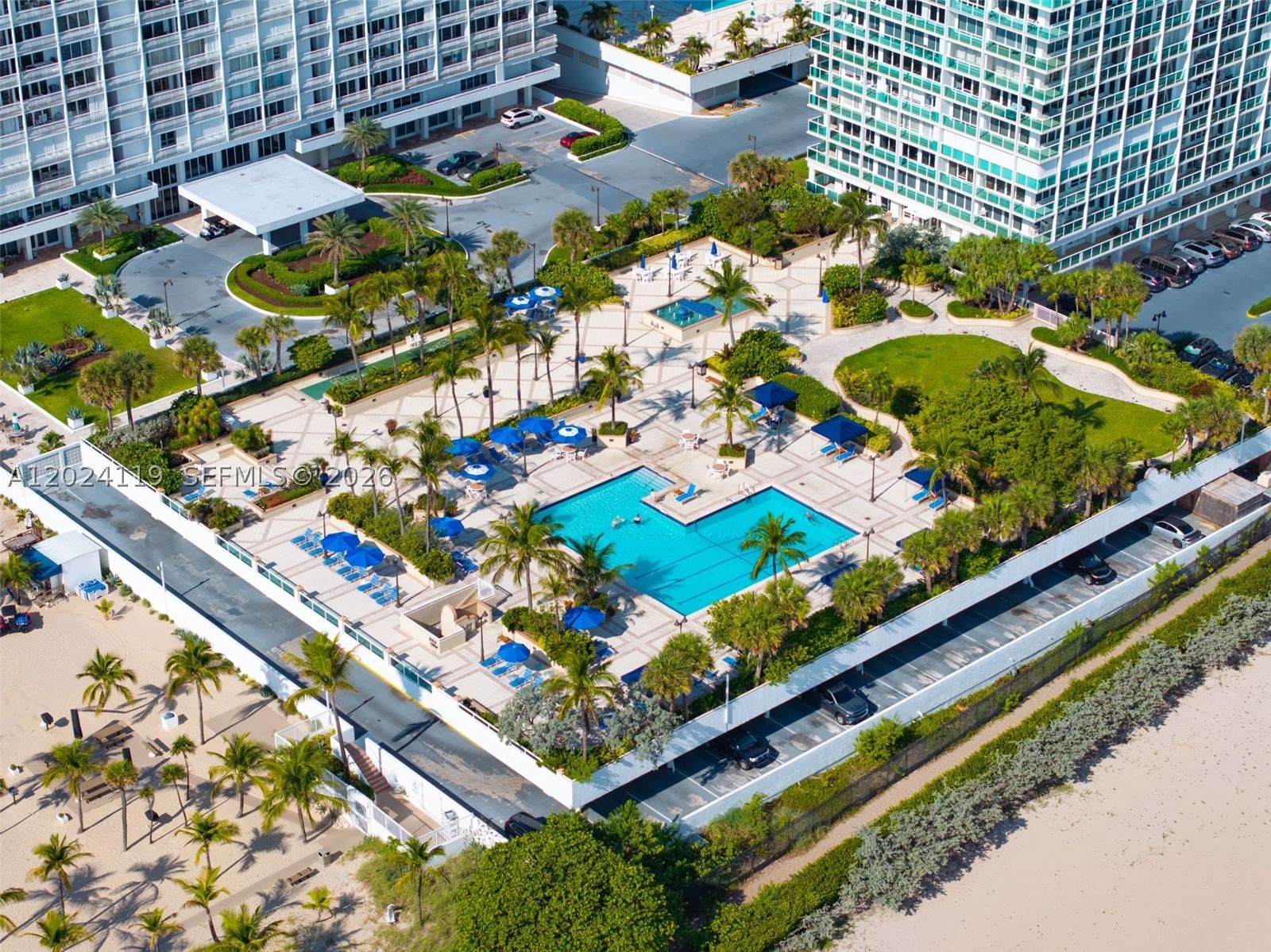 Real estate property located at 2100 Ocean Ln #701, Broward, Point Of Americas Condo, Fort Lauderdale, FL
