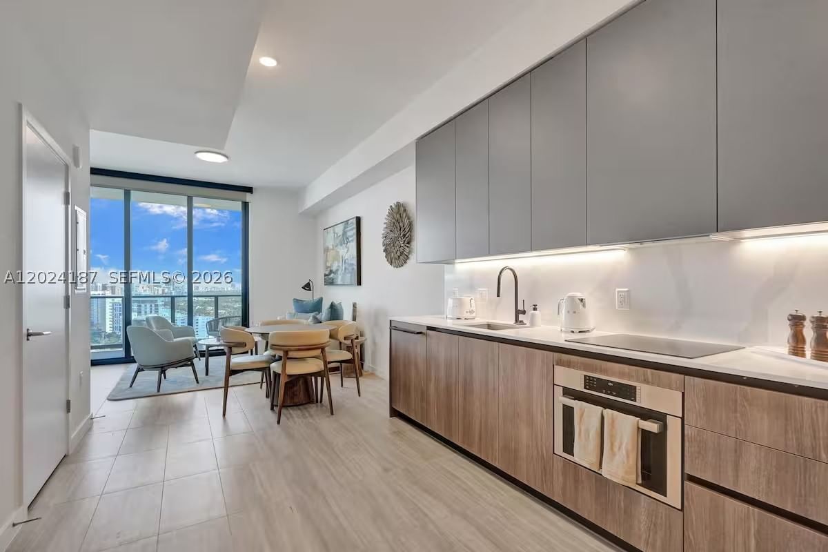 Real estate property located at 580 72 ST #1804, Miami-dade, 72 Park Residences, Miami Beach, FL