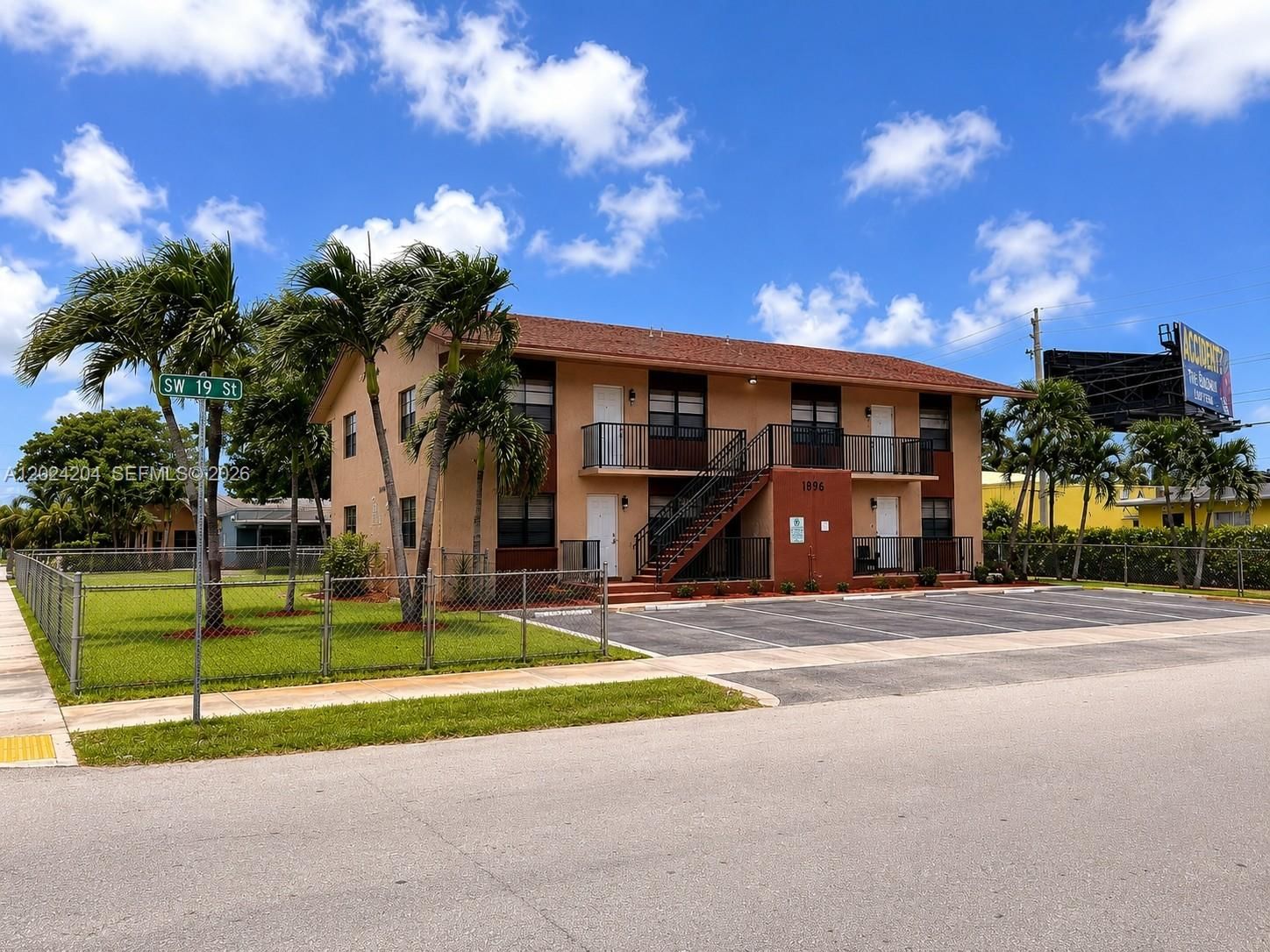 Real estate property located at 1896 41st Ave, Broward, Floral Heights, Fort Lauderdale, FL