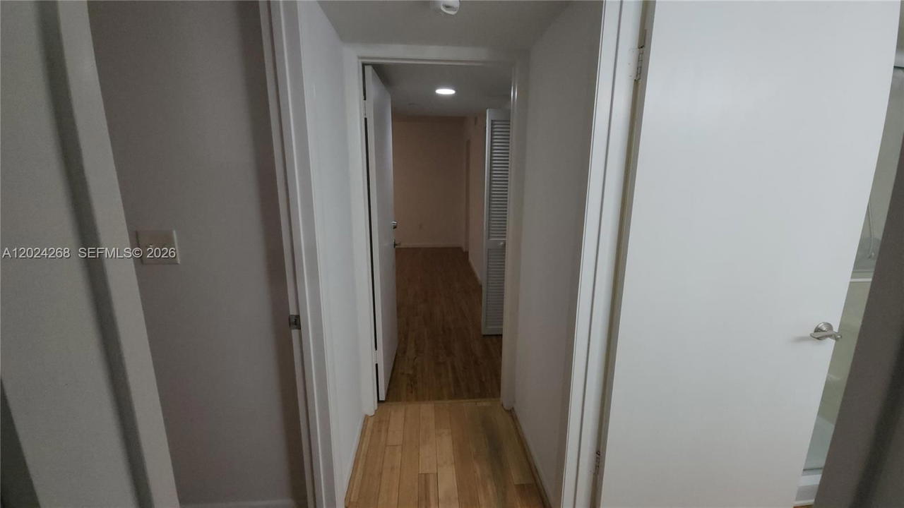 Real estate property located at 5900 Collins Ave #404, Miami-dade, The Grandview Condo, Miami Beach, FL