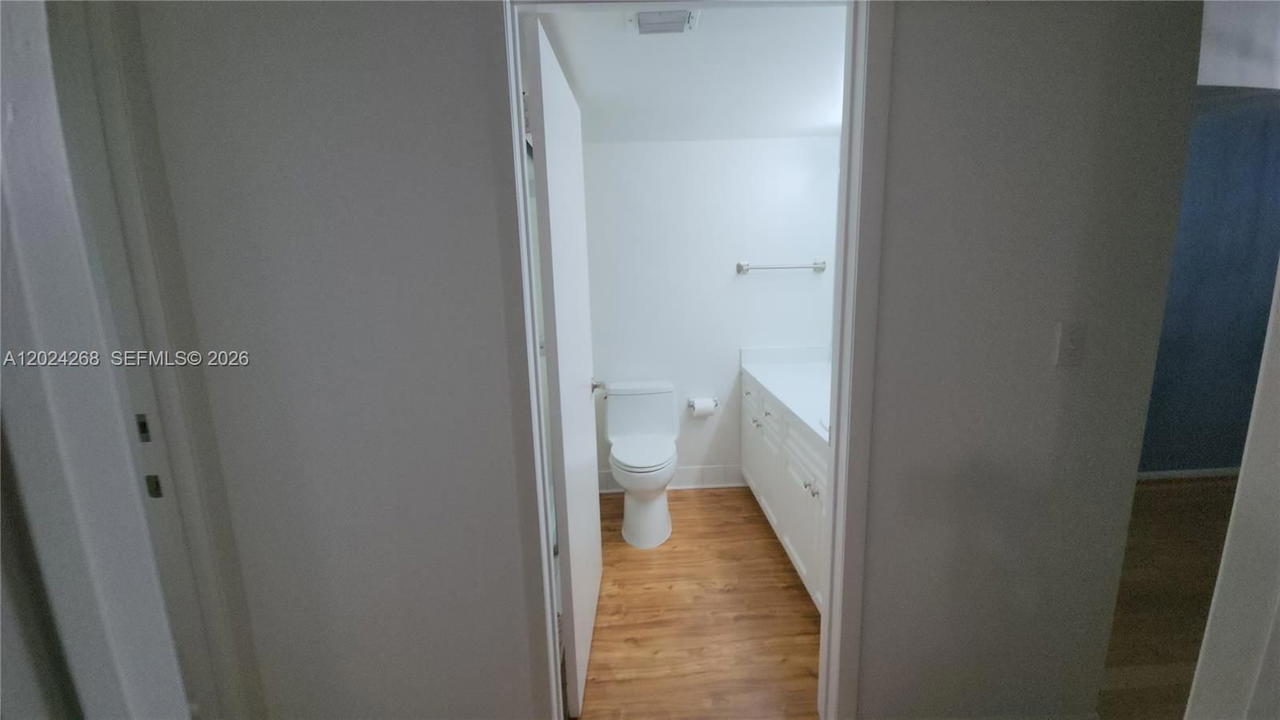 Real estate property located at 5900 Collins Ave #404, Miami-dade, The Grandview Condo, Miami Beach, FL