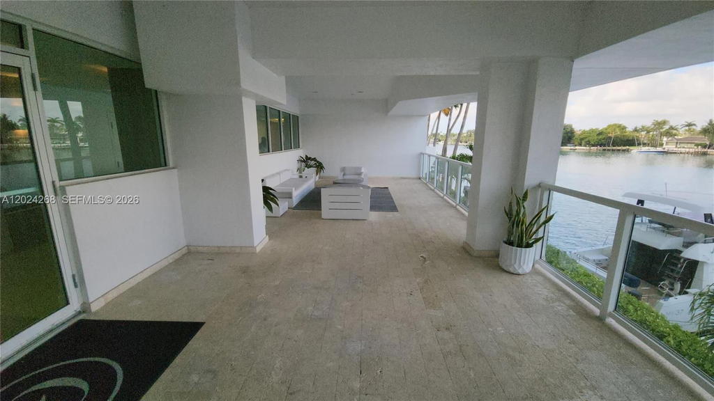Real estate property located at 5900 Collins Ave #404, Miami-dade, The Grandview Condo, Miami Beach, FL