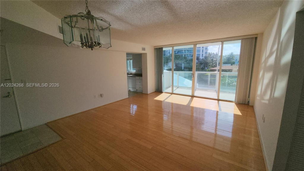 Real estate property located at 5900 Collins Ave #404, Miami-dade, The Grandview Condo, Miami Beach, FL