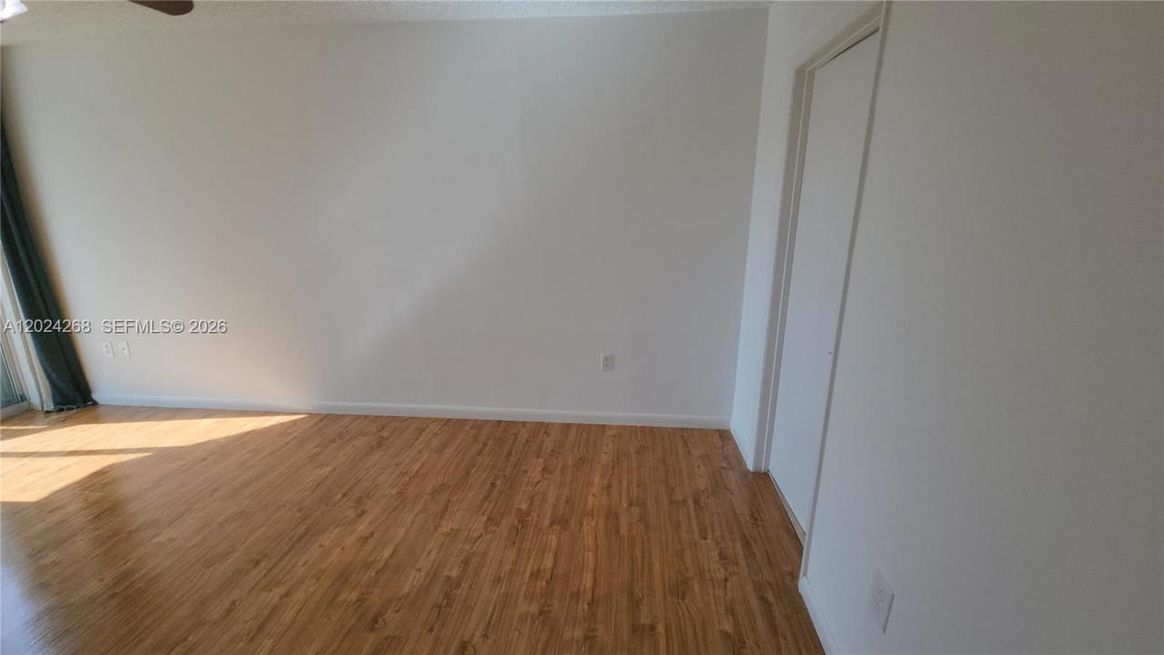 Real estate property located at 5900 Collins Ave #404, Miami-dade, The Grandview Condo, Miami Beach, FL
