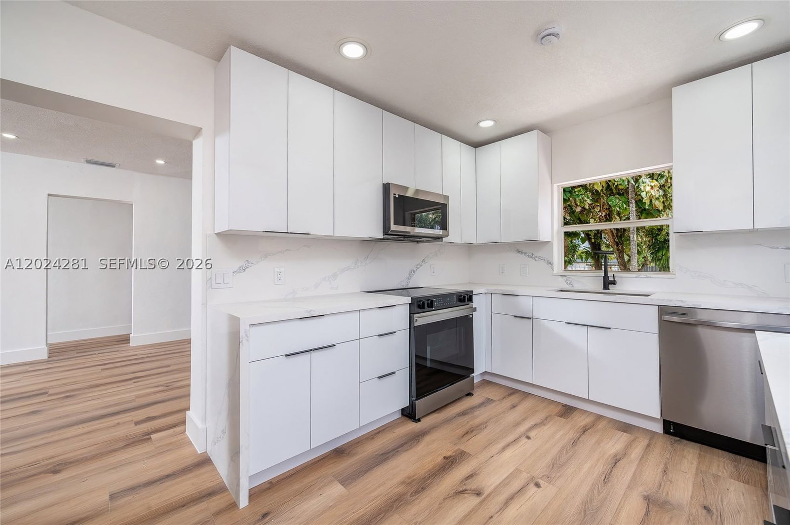 Real estate property located at 264 Navajo St, Miami-dade, Golf Course Addn Hia, Miami Springs, FL