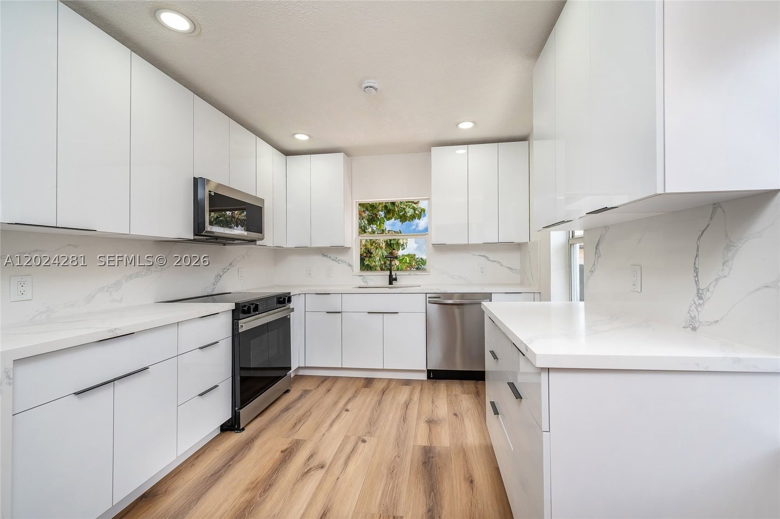 Real estate property located at 264 Navajo St, Miami-dade, Golf Course Addn Hia, Miami Springs, FL