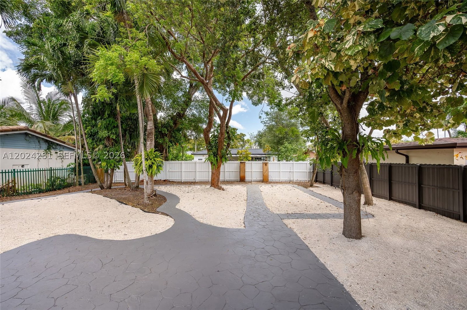 Real estate property located at 264 Navajo St, Miami-dade, Golf Course Addn Hia, Miami Springs, FL