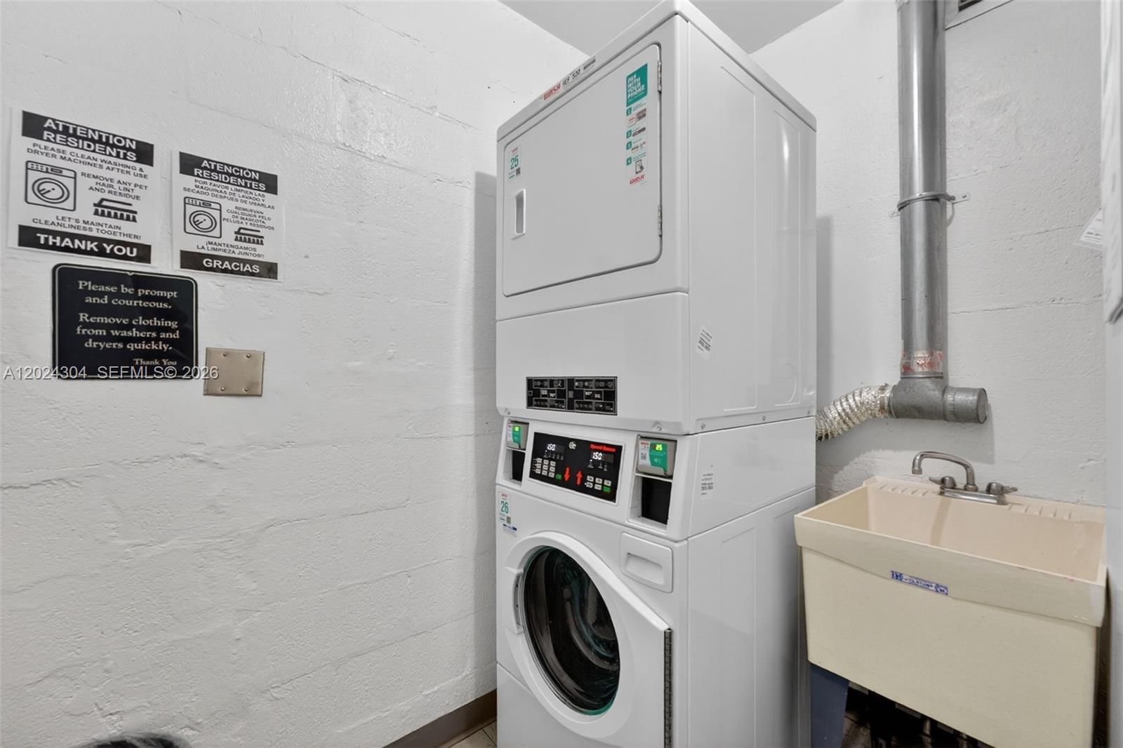 Real estate property located at 900 Bay Dr #606, Miami-dade, King Cole Condo, Miami Beach, FL