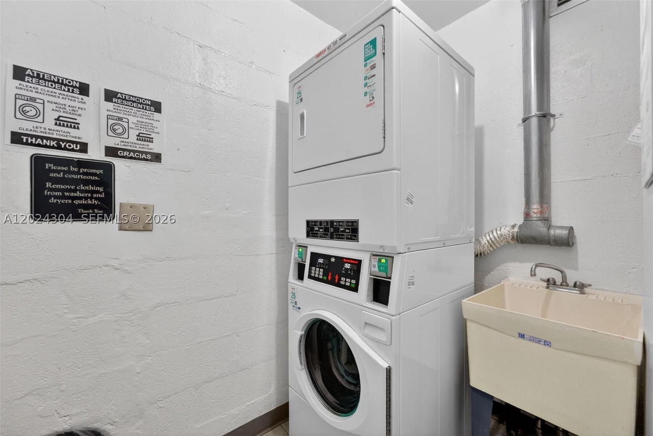 Real estate property located at 900 Bay Dr #606, Miami-dade, King Cole Condo, Miami Beach, FL