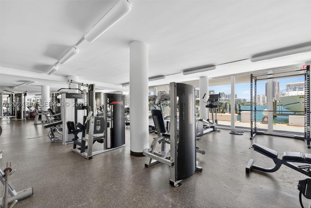 Real estate property located at 900 Bay Dr #606, Miami-dade, King Cole Condo, Miami Beach, FL