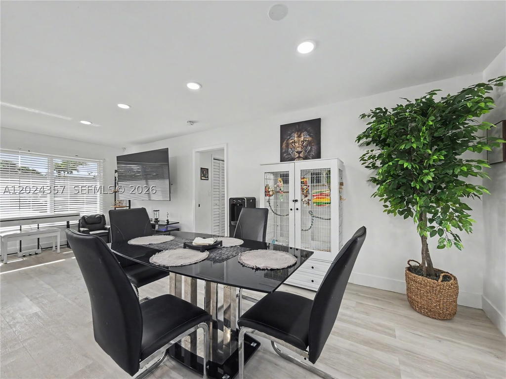 Real estate property located at 16912 107th Pl, Miami-dade, Southland Pines, Miami, FL