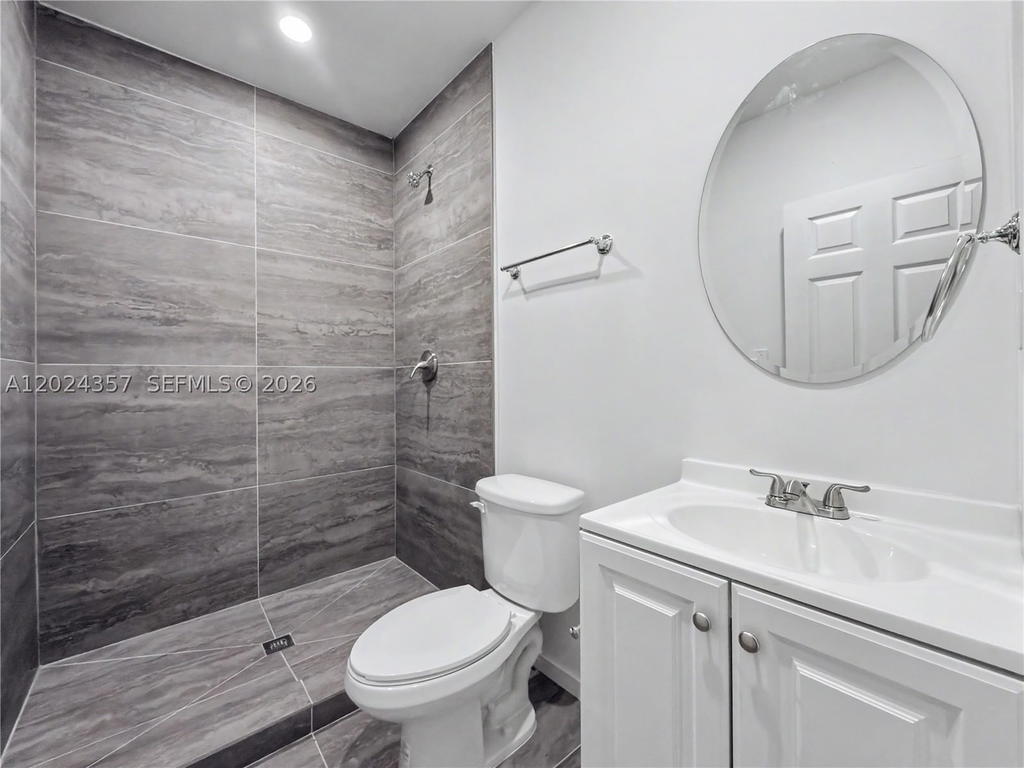 Real estate property located at 16912 107th Pl, Miami-dade, Southland Pines, Miami, FL