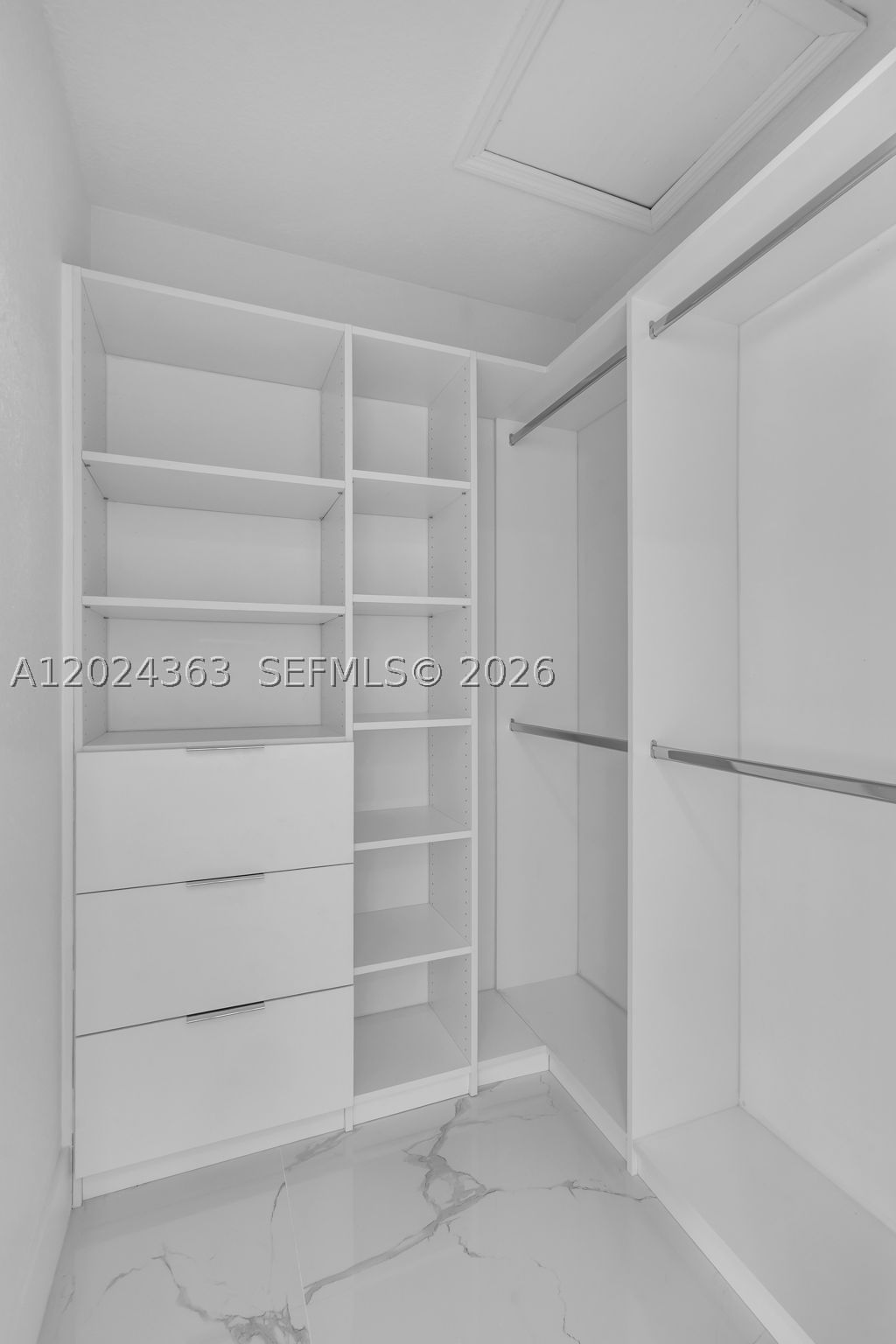 Real estate property located at 9703 127th St, Miami-dade, Golden Eagle Estates Sec, Hialeah Gardens, FL